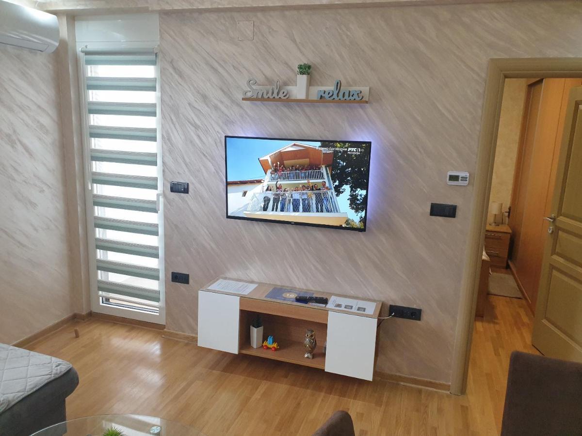 Apartman Dnd Zlatibor Sa Garazom Zewnętrze zdjęcie