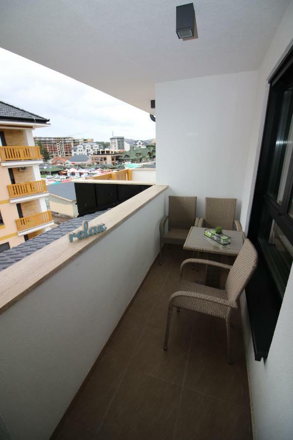 Apartman Dnd Zlatibor Sa Garazom Zewnętrze zdjęcie